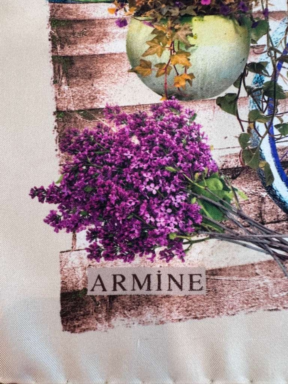 Armine Silk Scarf White Floral Hand Rolled Made in Turkey - Picture 7 of 10
